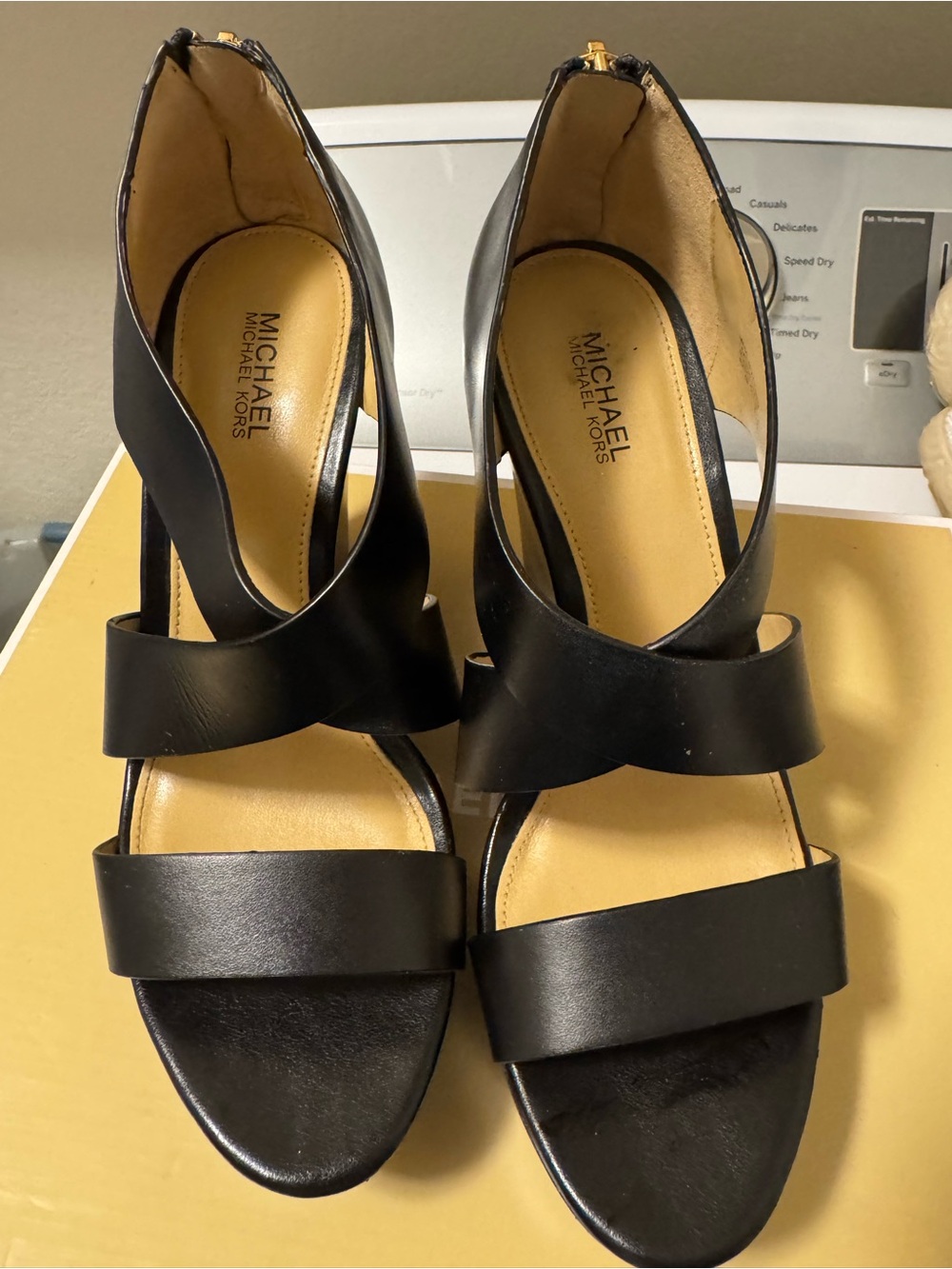 Women’s shoes